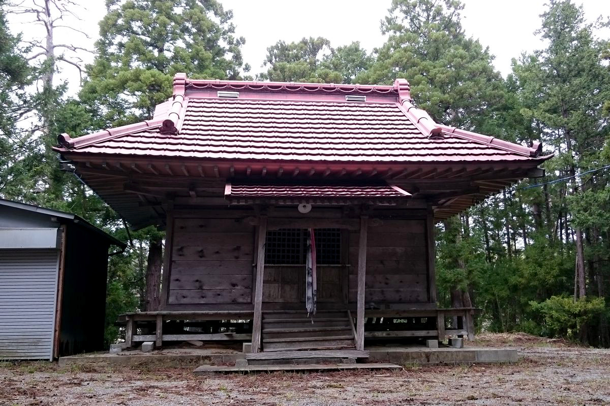 2018年4月に撮影した長者原地区の塞神社。