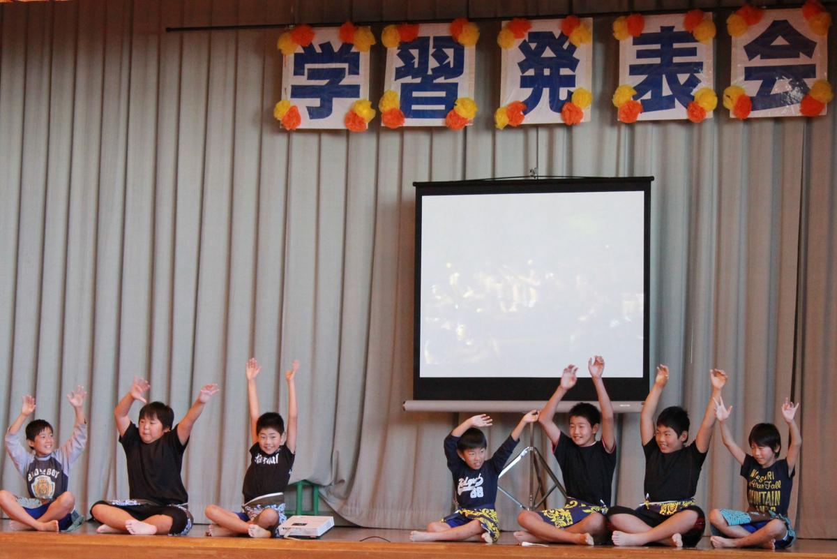 大野小学校「学習発表会」（2010年10月23日撮影） 写真 3