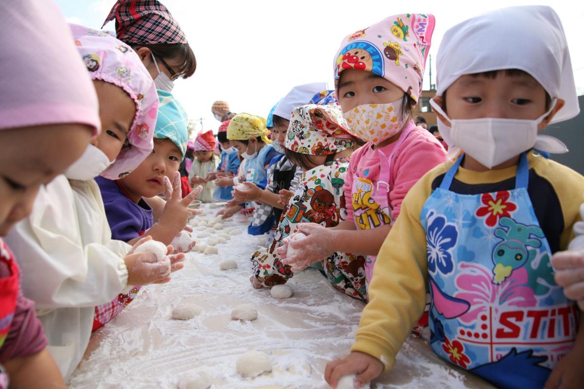 大熊町保育所 もちつき会（2010年12月2日） 写真 3