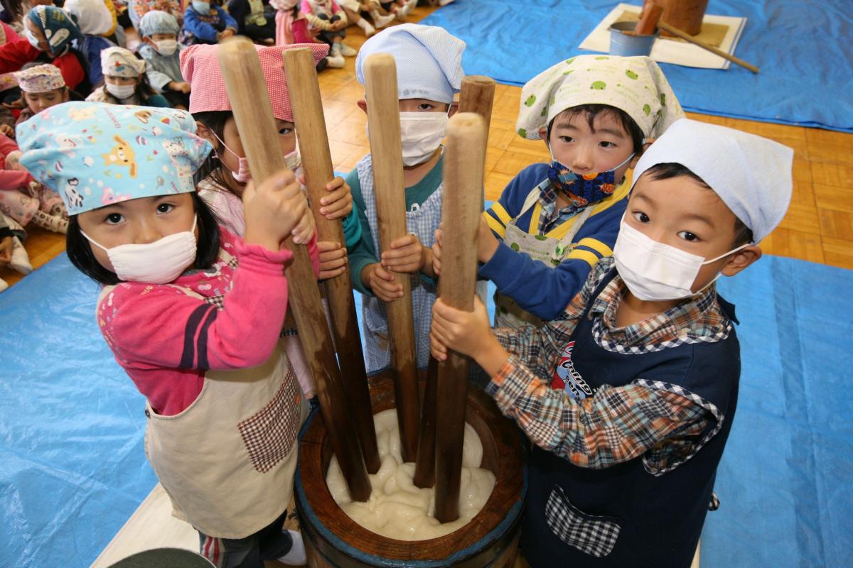 熊町幼稚園 もちつき会（2010年12月3日） 写真 6