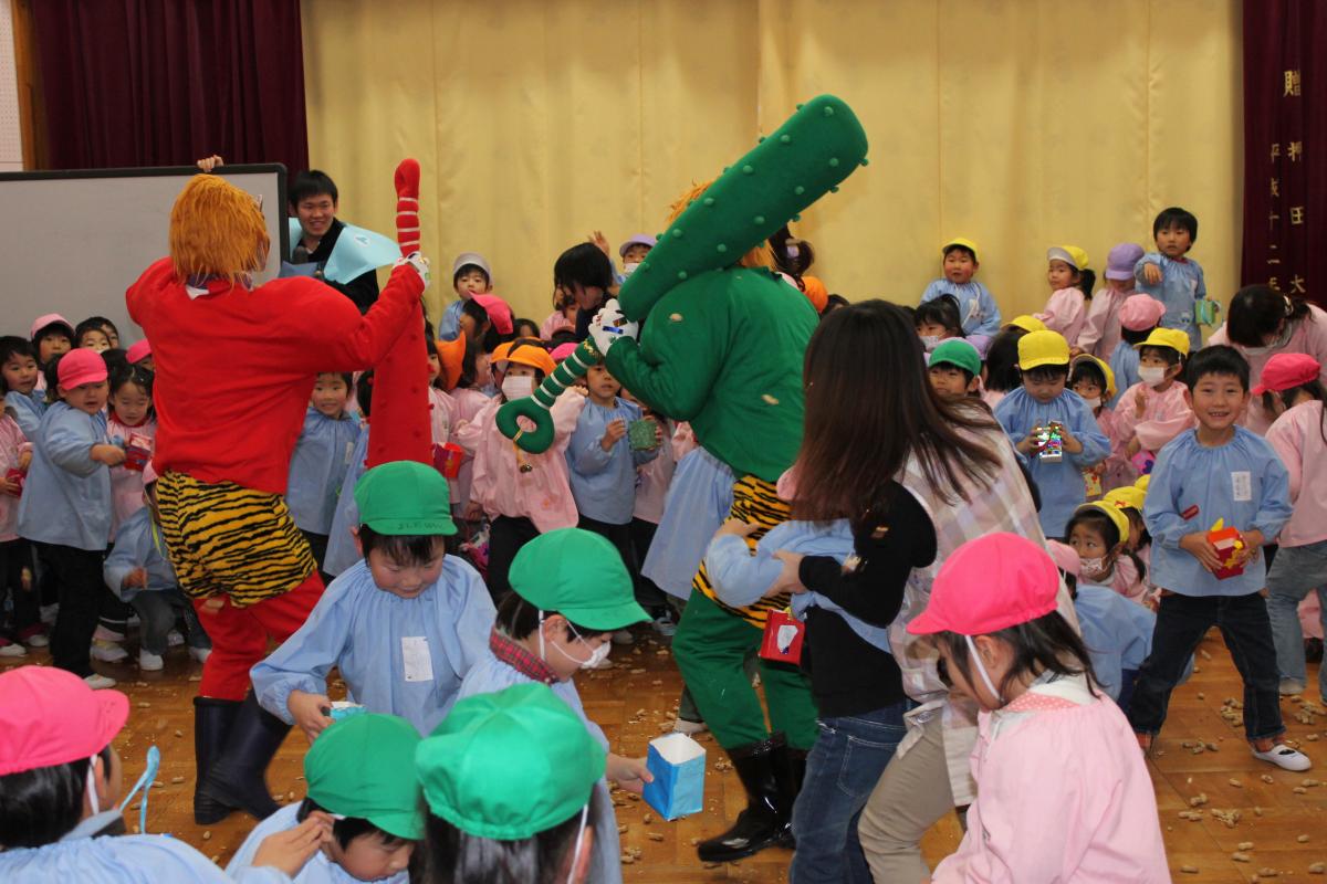 大野幼稚園 豆まき（2011年2月3日） 写真 3