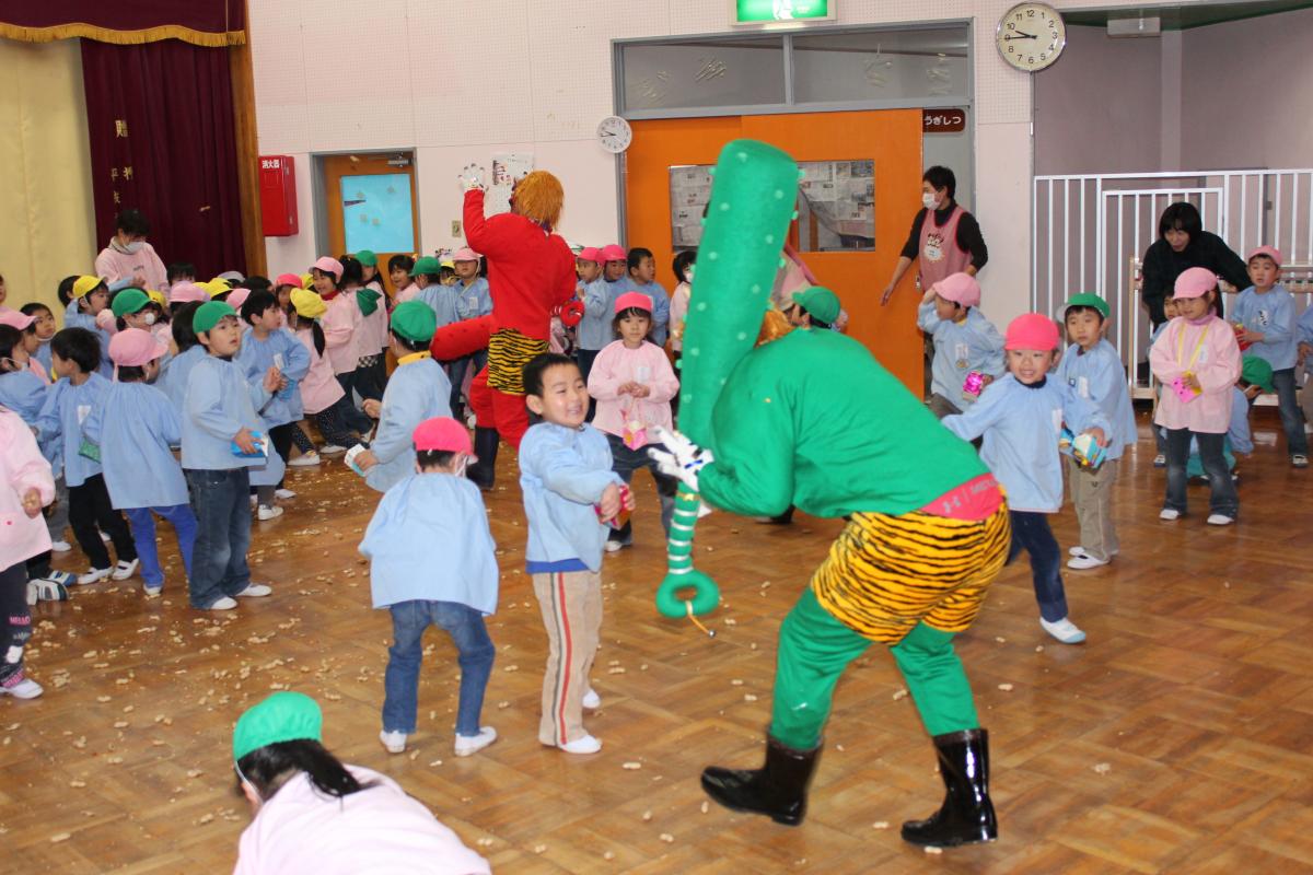 大野幼稚園 豆まき（2011年2月3日） 写真 4