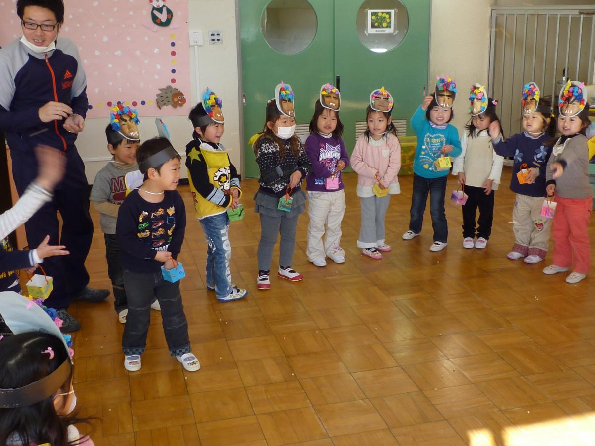 熊町幼稚園 豆まき（2011年2月3日） 写真 2
