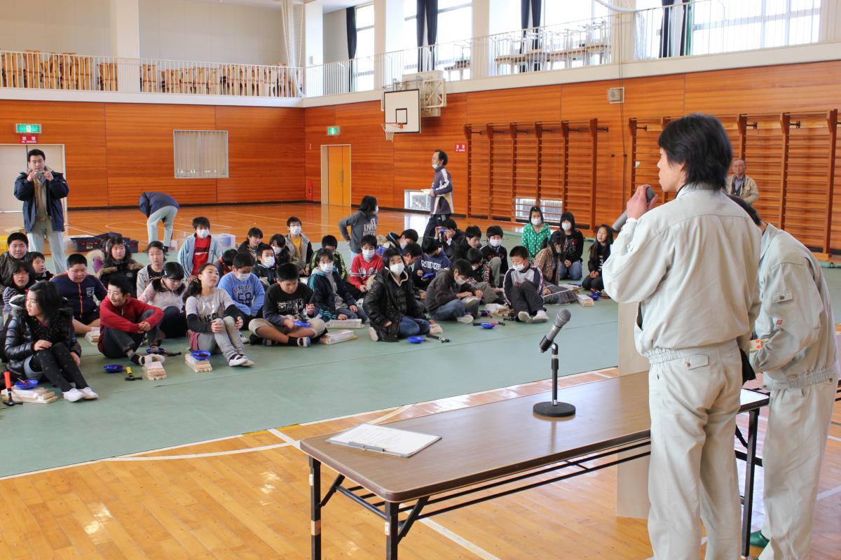 熊町小学校　森林教室（2011年2月8日） 写真 2