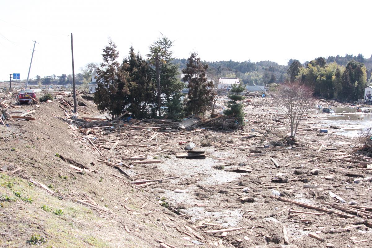 東日本大震災発生直後の町内（2011年3月11日） 写真 16