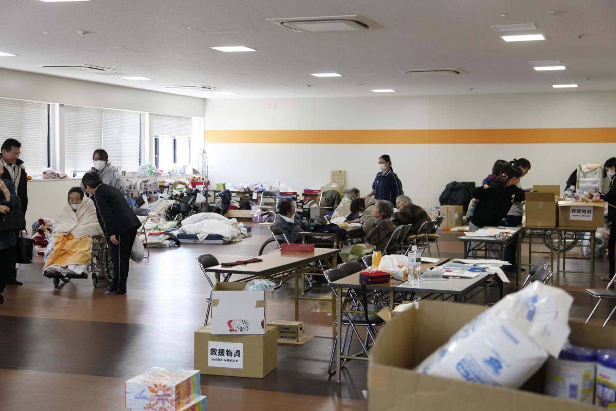 田村市内の避難所（2011年3月18日） 写真 17