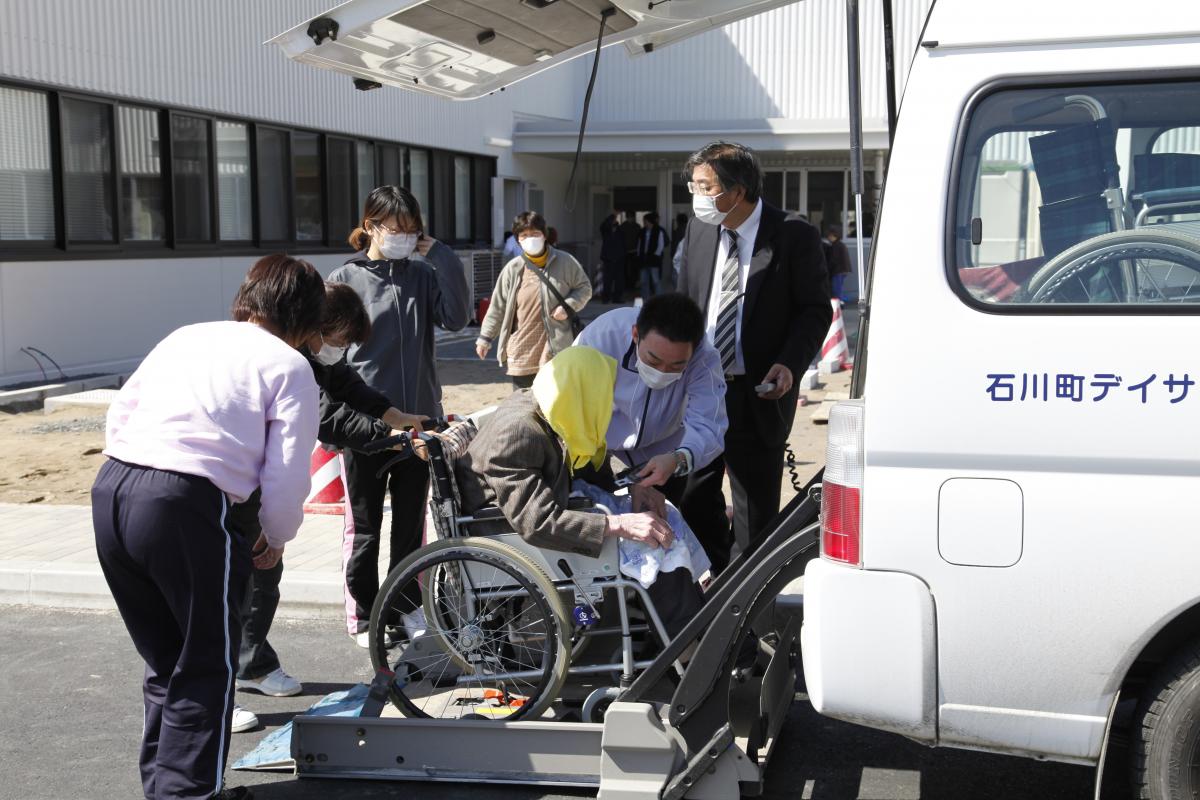田村市内の避難所（2011年3月18日） 写真 20