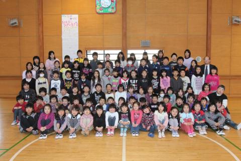 大野児童館 集合写真（2011年3月10日）