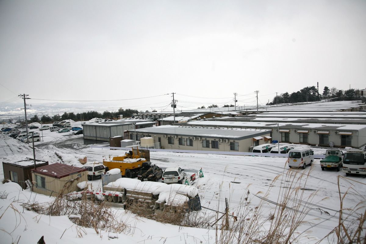 雪の会津-仮設住宅周辺の様子（2012年1月11日） 写真 4