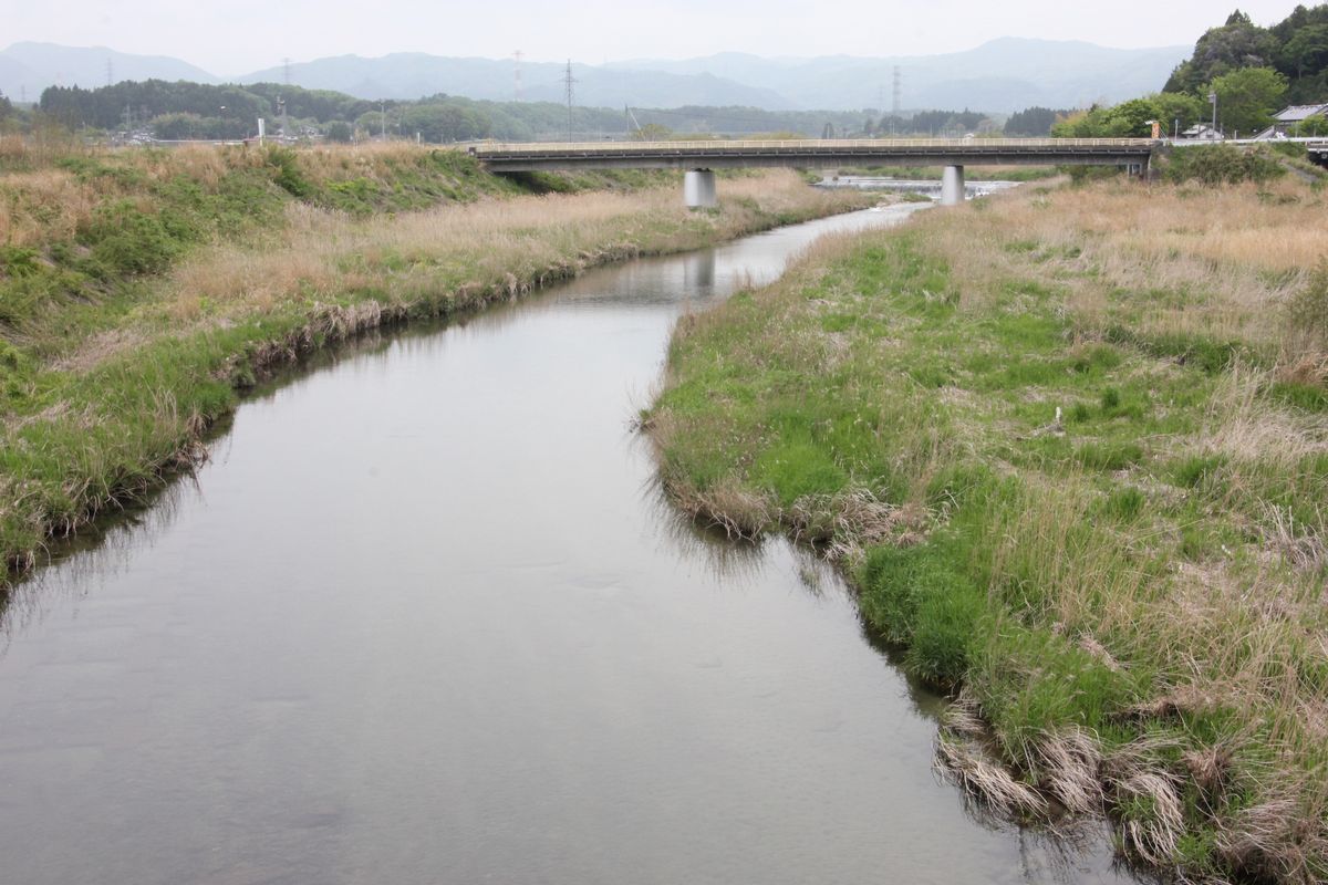 町内の様子-学校と熊川（2012年5月17日） 写真 20