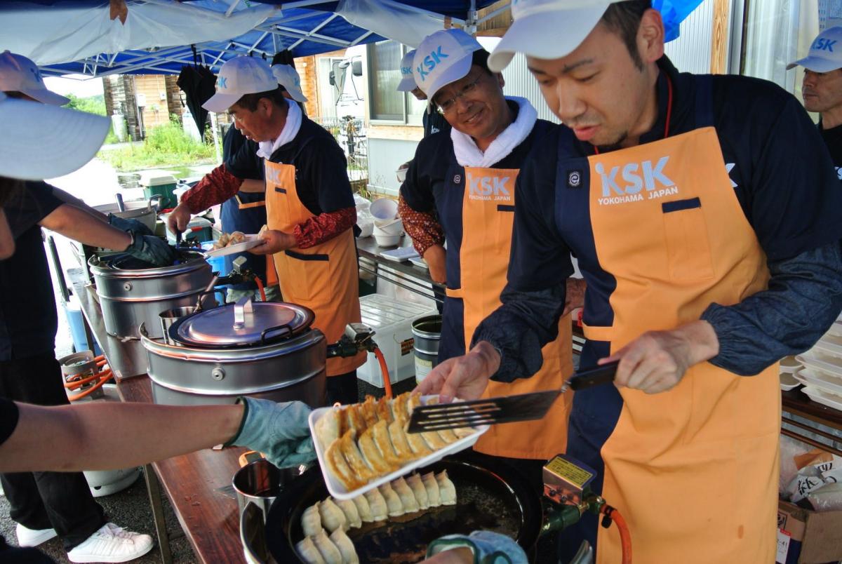 こんがり美味しそうに焼けた栃木名産餃子