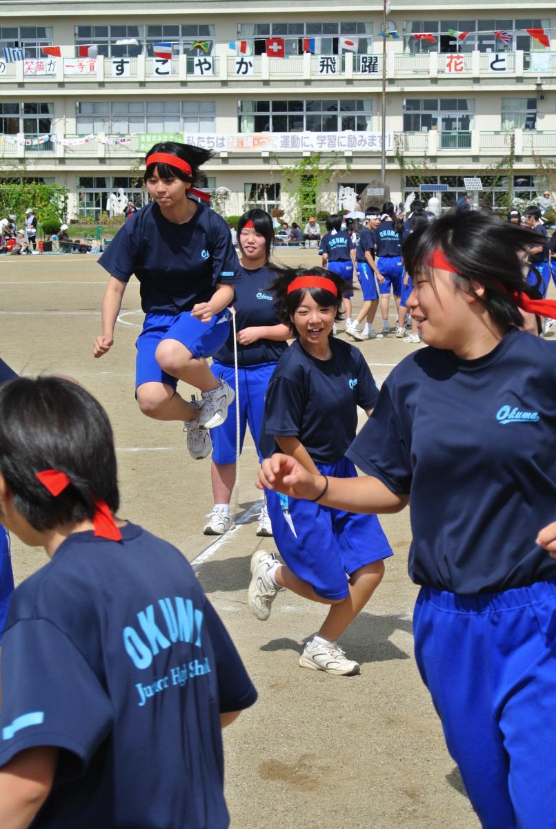 中学生による長縄跳び