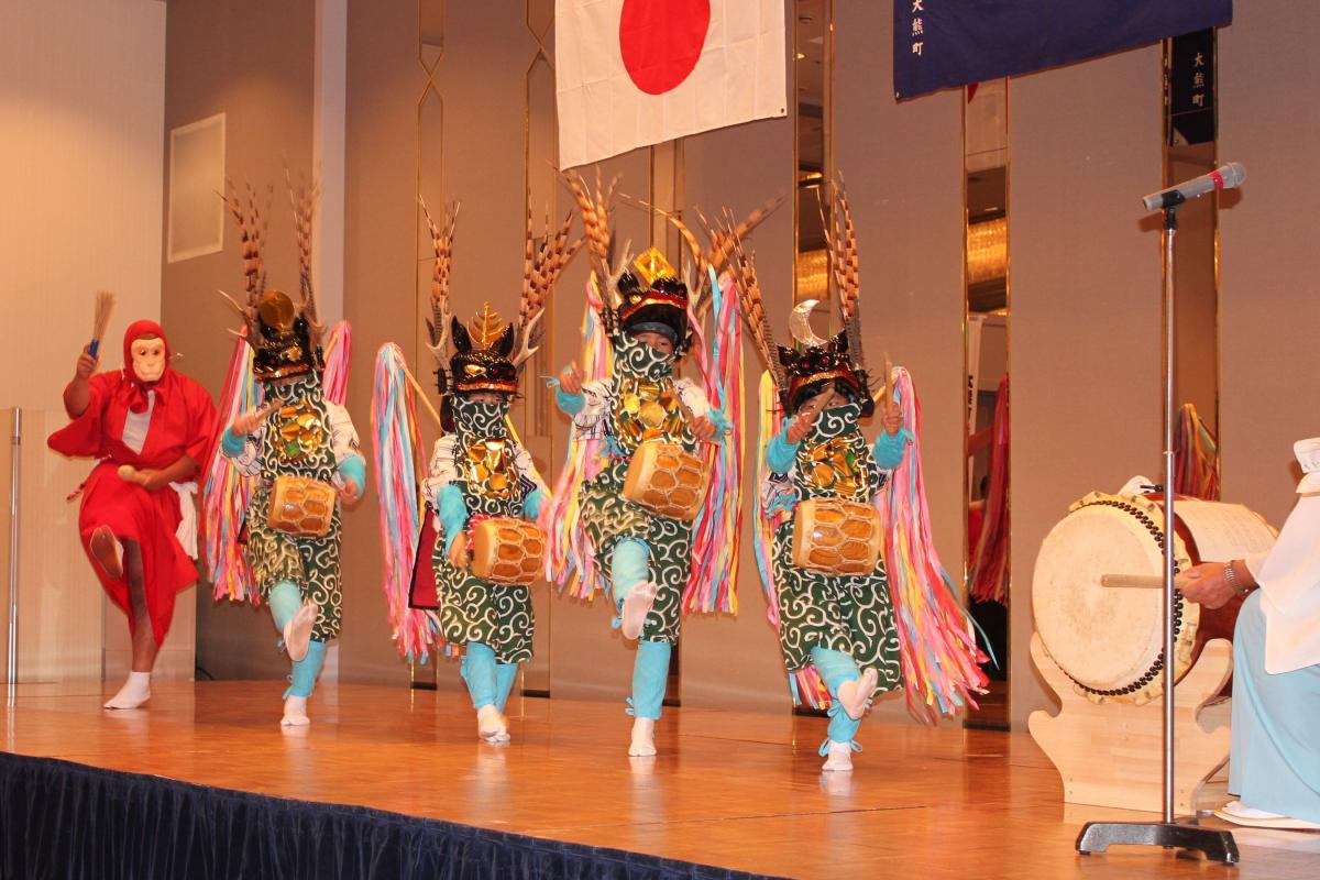 大熊町町制施行60周年の節目に花を添えた熊川稚児鹿舞（2）