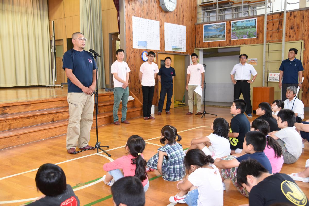 「皆さんも食べ物を大事にし、この中から将来農業を志す人が現れてほしい」と述べた北原さん