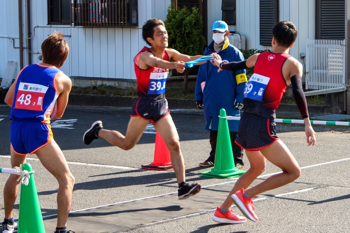 6区4.8kmを走る森選手