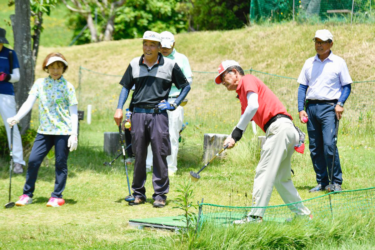 大会を楽しむ出場者ら