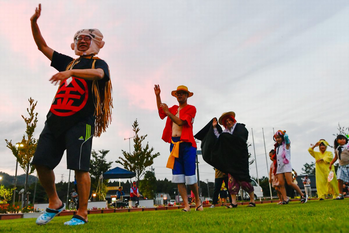 なつ祭り恒例仮装盆踊り