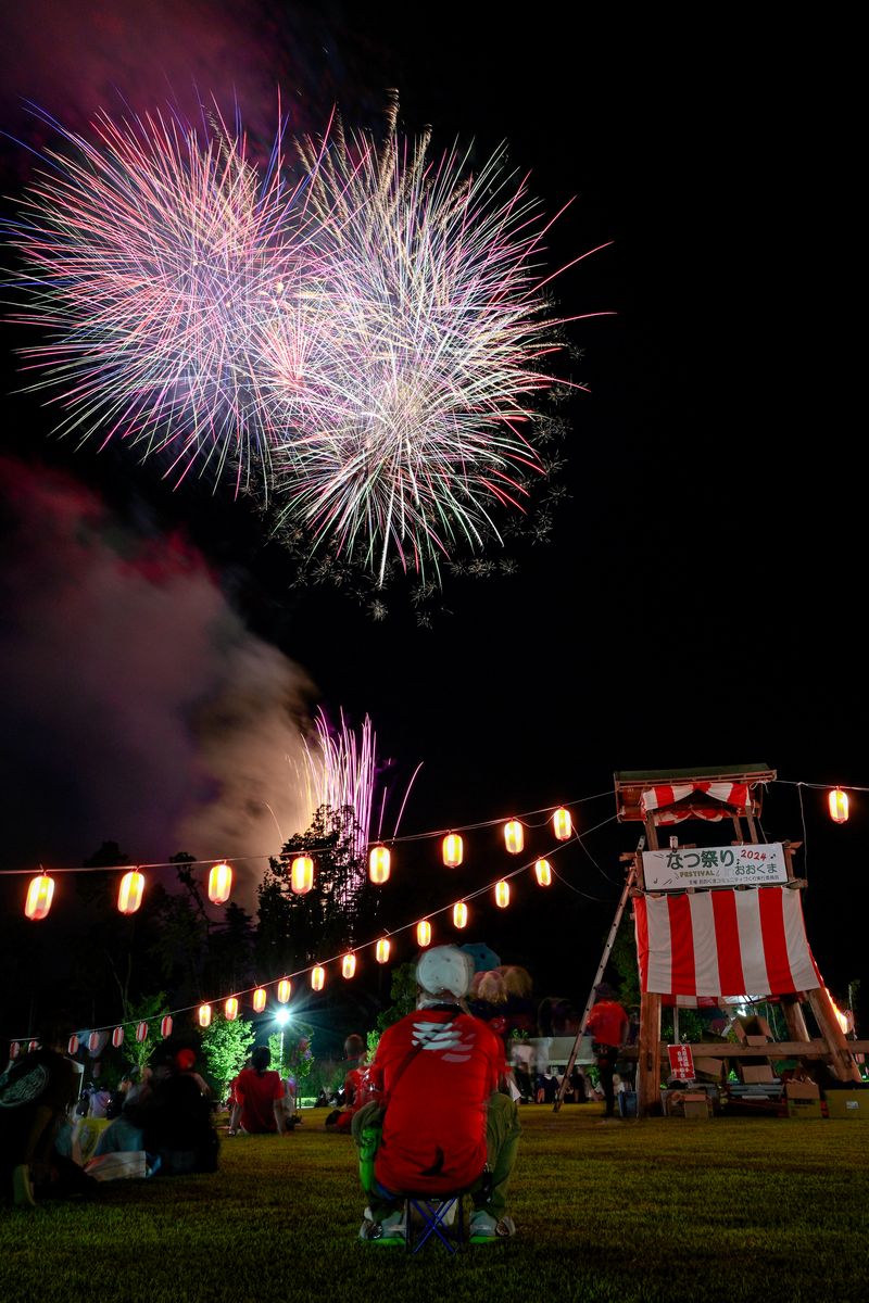 年に1度のなつ祭り。今年もフィナーレを飾ったのは町内を明るく照らす花火でした。