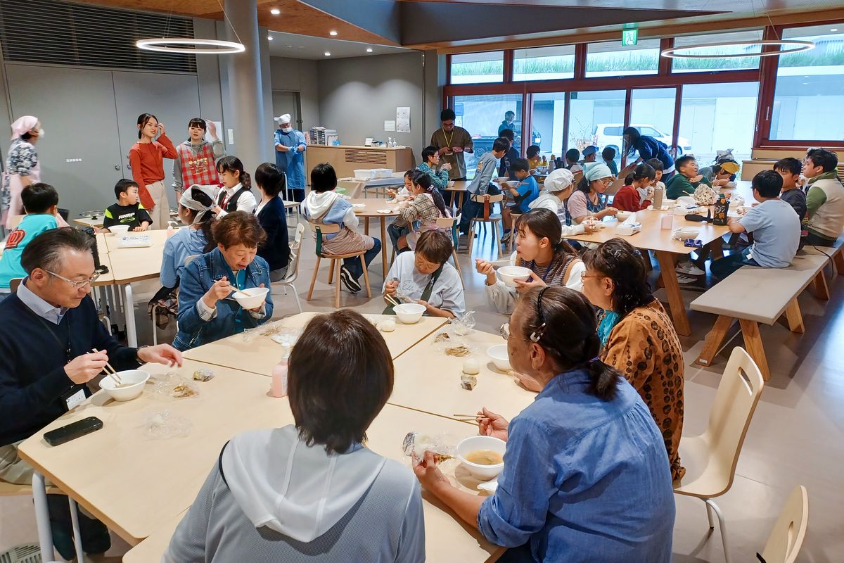 学び舎ゆめの森の芋煮会