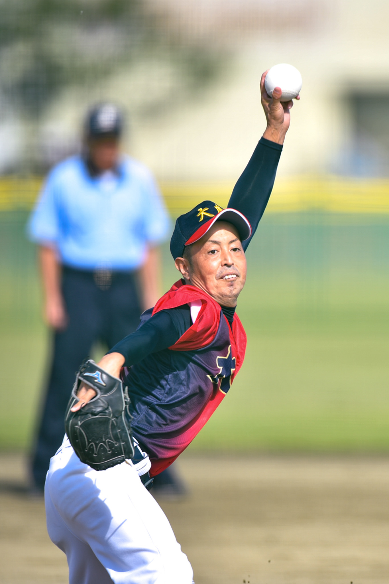 迫力ある渾身の一球