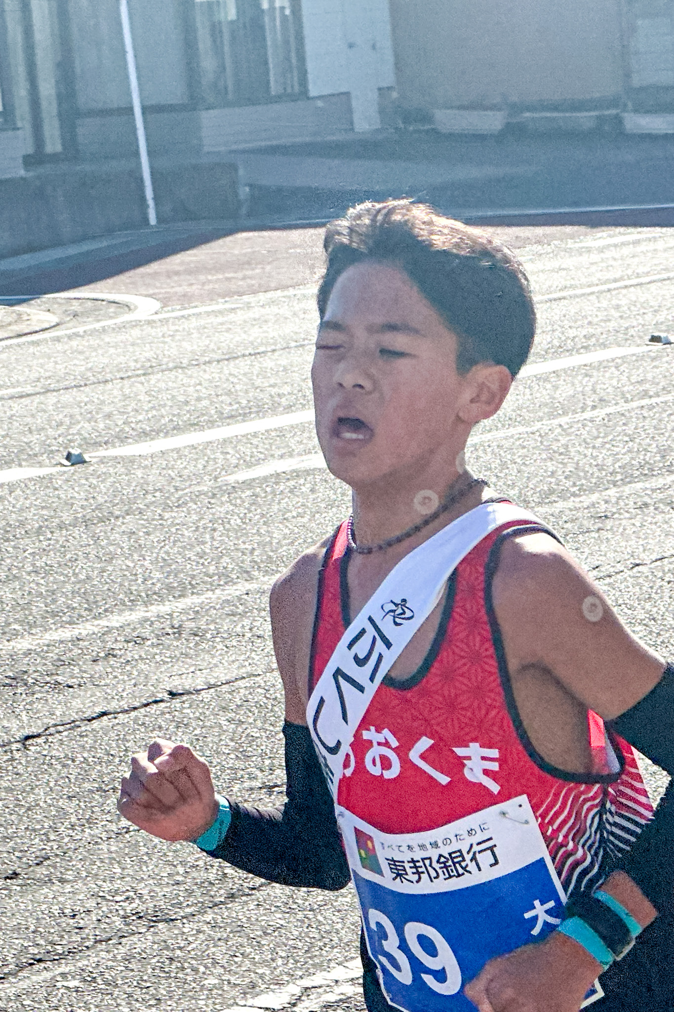渡辺（結）選手は7区（5.4km・男子中学生区間）を走り、区間7位・17分48秒の記録を残しました。