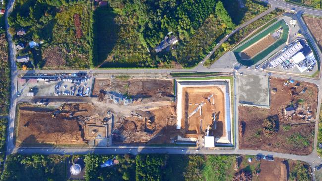 上空から撮影した町内の土壌貯蔵施設