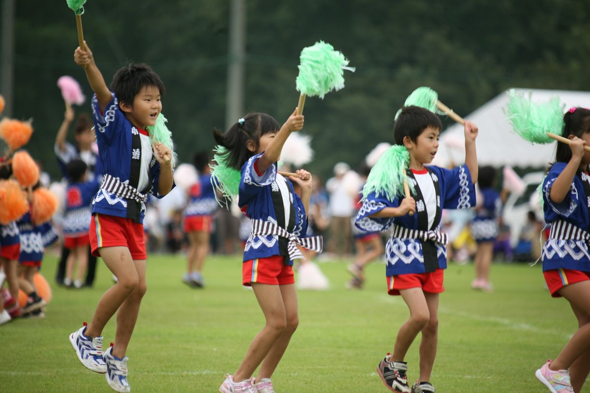 大野幼稚園児によるお遊戯