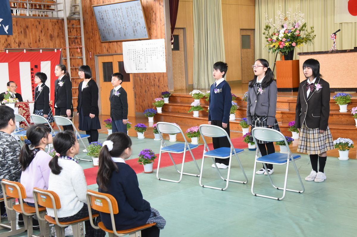 別れの言葉で「大熊町の卒業生として、未来に向かって歩みます。ありがとう。」と述べた卒業生一同