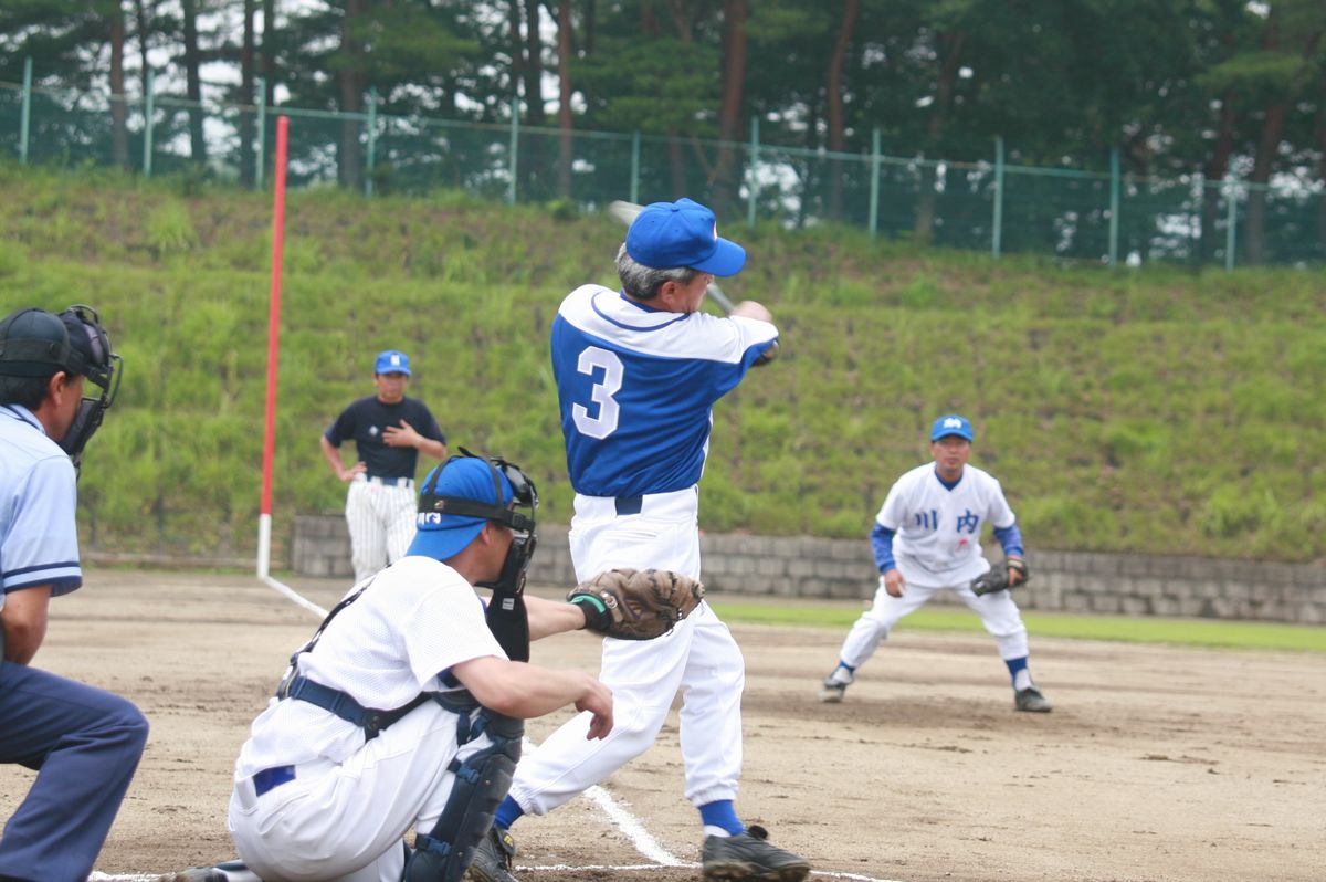 見事優勝に輝いた壮年ソフトボール競技