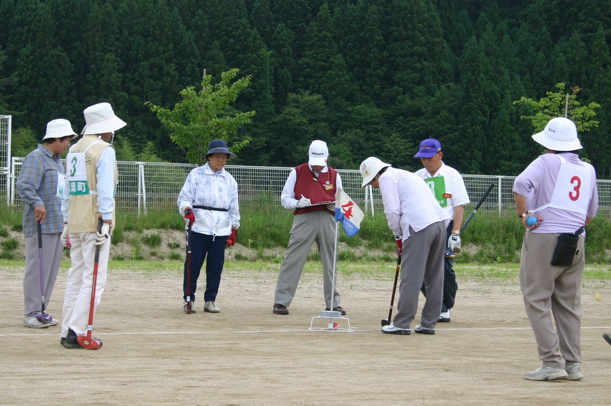 第4位の成績を収めたグラウンドゴルフ大熊町チーム